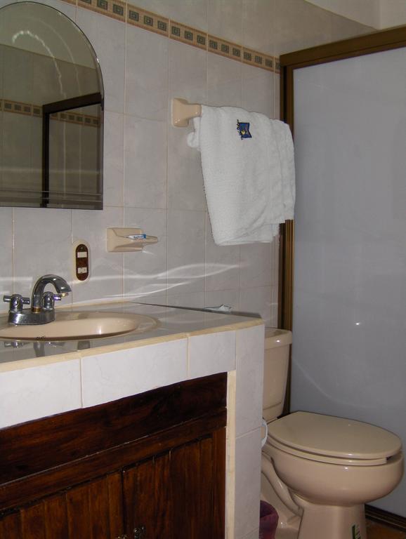 Hotel Bahia Barra de Navidad Buitenkant foto