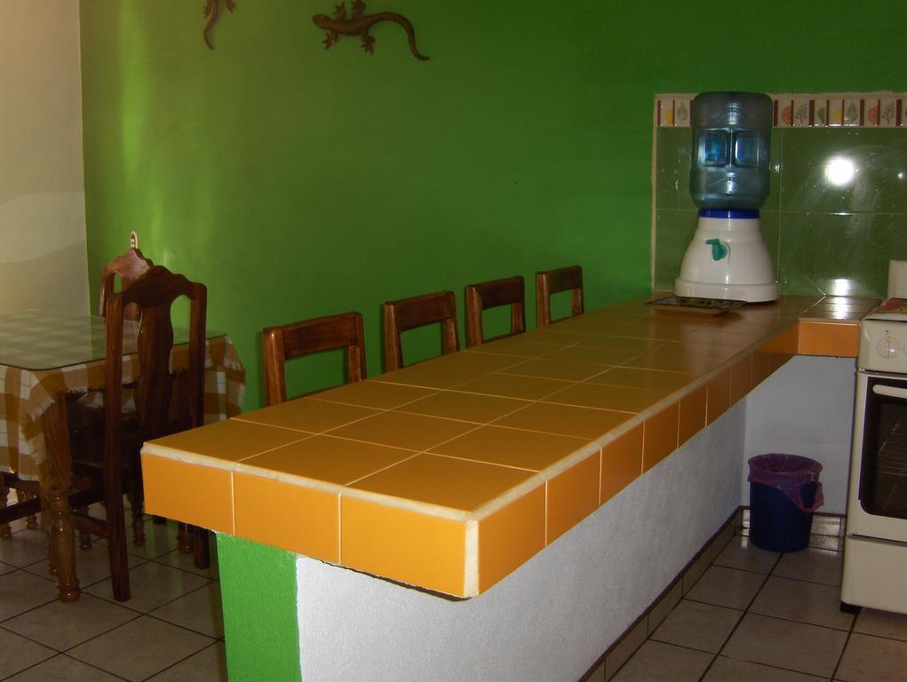Hotel Bahia Barra de Navidad Buitenkant foto